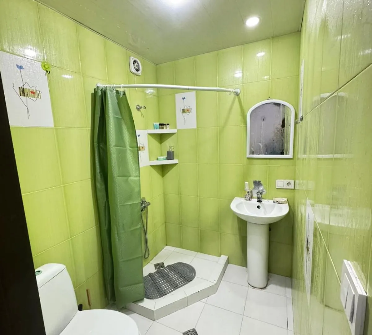 Tuna'S Home Tbilisi Affittacamere